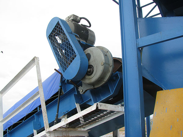 ATA Series Shaft Mounted Gearbox Applied to Conveyor